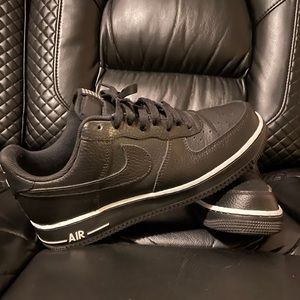 Nike Air Force 1 Black Stars- Black/White Size 8.5